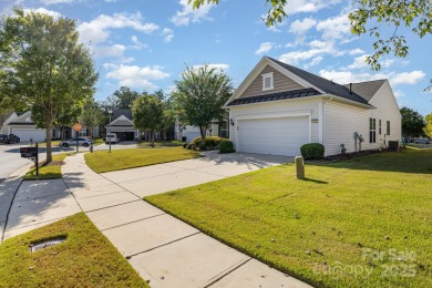 Welcome to 1001 Mesa Verde Drive, a beautifully maintained home on Carolina Lakes Golf Club, LLC in South Carolina - for sale on GolfHomes.com, golf home, golf lot