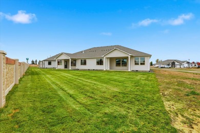 Beautiful Pro Made condo in gated community, discover the on Deer Park Golf Club in Washington - for sale on GolfHomes.com, golf home, golf lot