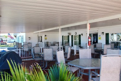 **GOLDEN GATE'S BOLD AND BEAUTIFUL!** Magnificent 2 bedroom, 2 on Mainlands Golf Club in Florida - for sale on GolfHomes.com, golf home, golf lot