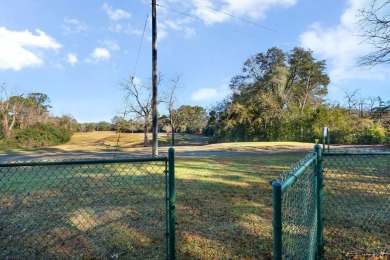 Charming, meticulously maintained 3-bedroom, 3-bath home located on Havana Golf and Country Club in Florida - for sale on GolfHomes.com, golf home, golf lot