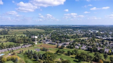 One level townhome located on the Crow River Golf Course on Crow River Golf Club in Minnesota - for sale on GolfHomes.com, golf home, golf lot