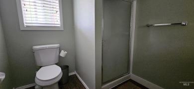 Single story ease. Open the wrought iron gate and your on the on Lakeview Golf Club in Idaho - for sale on GolfHomes.com, golf home, golf lot