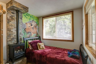 If you have decided to buy in the Sierras, look no further, the on Sequoia Woods Country Club in California - for sale on GolfHomes.com, golf home, golf lot