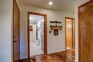 If you have decided to buy in the Sierras, look no further, the on Sequoia Woods Country Club in California - for sale on GolfHomes.com, golf home, golf lot