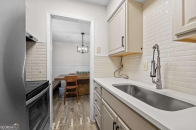 Ground floor 1 bed/1bath fully renovated Cross Creek condo with on Cross Creek Golf Course in Georgia - for sale on GolfHomes.com, golf home, golf lot