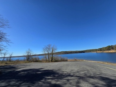 Cozy cabin for the perfect weekend retreat on Greers Ferry Lake on Tannenbaum Golf Club in Arkansas - for sale on GolfHomes.com, golf home, golf lot