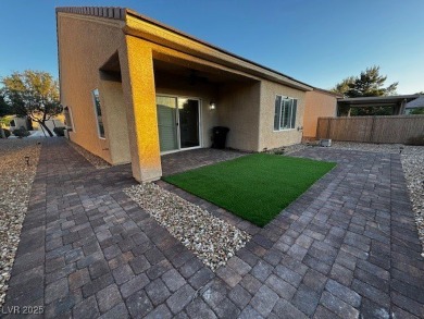 Sun City Aliante home, enjoy sitting on your covered patio with on Aliante Golf Club in Nevada - for sale on GolfHomes.com, golf home, golf lot