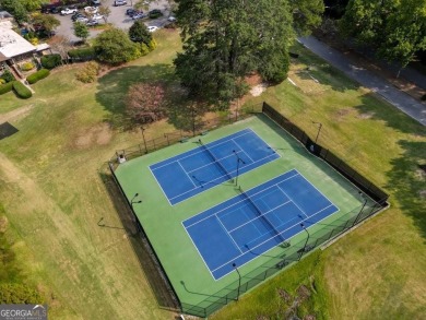 Ground floor 1 bed/1bath fully renovated Cross Creek condo with on Cross Creek Golf Course in Georgia - for sale on GolfHomes.com, golf home, golf lot