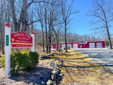 BUY and BUILD your dream home in Hemlock Farms!!! A wooded lot on Lords Valley Country Club, Inc in Pennsylvania - for sale on GolfHomes.com, golf home, golf lot