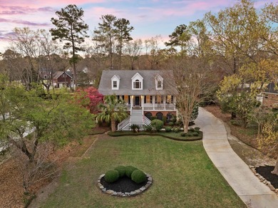 COOSAW CREEK ESTATES | GATED GOLF COMMUNITY | 5 BD | 3.5 BA | on Coosaw Creek Country Club in South Carolina - for sale on GolfHomes.com, golf home, golf lot