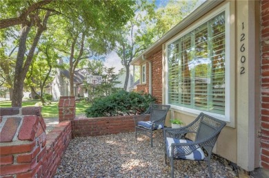 Don't miss this charming home in the heart of highly on Leawood South Country Club in Kansas - for sale on GolfHomes.com, golf home, golf lot