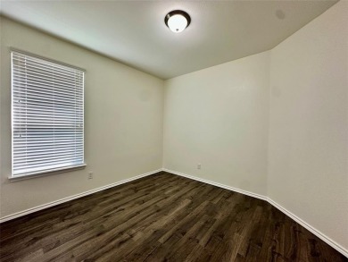 OWNER ASSISTED PURCHASE: Easy-to-qualify program--no banks or on The Golf Club At Champions Circle in Texas - for sale on GolfHomes.com, golf home, golf lot