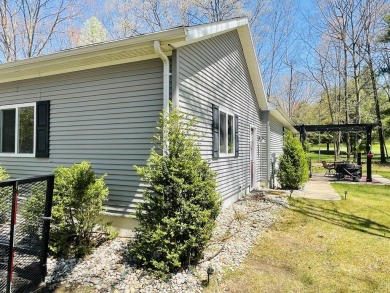 Looking for a turn-key home, ready day one? Welcome to 9612 on Canadian Lakes Country Club-The Royal Course in Michigan - for sale on GolfHomes.com, golf home, golf lot