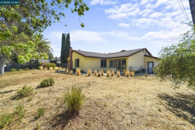 Opportunity knocks with this single-story home on a flat on San Ramon Golf Club in California - for sale on GolfHomes.com, golf home, golf lot