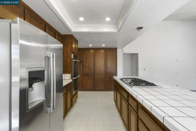 Opportunity knocks with this single-story home on a flat on San Ramon Golf Club in California - for sale on GolfHomes.com, golf home, golf lot