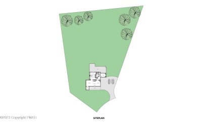 Gorgeous fully renovated farmhouse on over one acre fronting the on Buck Hill Golf Club  in Pennsylvania - for sale on GolfHomes.com, golf home, golf lot