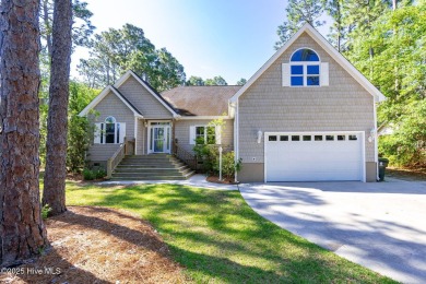 Welcome to this stunning 4-bedroom, 3.5-bath home perfectly on Star Hill Golf Club  in North Carolina - for sale on GolfHomes.com, golf home, golf lot