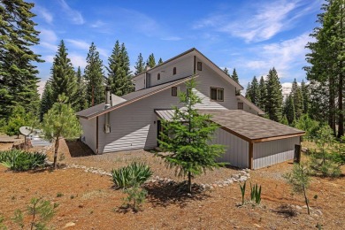 This well-appointed mountain style retreat offers excellent on Bailey Creek Golf Course in California - for sale on GolfHomes.com, golf home, golf lot