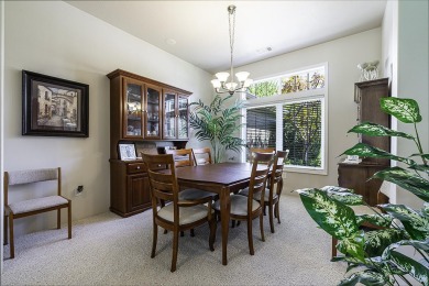 Stunning, contemporary single level 3 bed, 3 bath home perfectly on Rogue Valley Country Club in Oregon - for sale on GolfHomes.com, golf home, golf lot