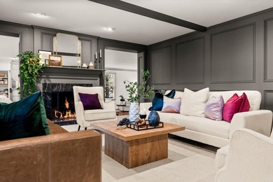 Set on a quiet cul-de-sac in Pleasant Valley, this on Pleasant Valley Country Club in Arkansas - for sale on GolfHomes.com, golf home, golf lot