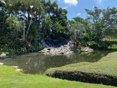 THIS BEAUTIFUL TOWNHOUSE, IS TOTALLY REVOVATED AND MOVE IN on Deer Creek Golf Club in Florida - for sale on GolfHomes.com, golf home, golf lot