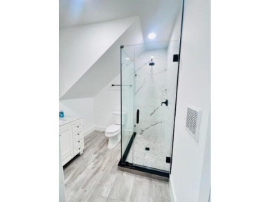 Stylish 3-story townhome in the heart of Abacoa! Open-concept on Abacoa Golf Club in Florida - for sale on GolfHomes.com, golf home, golf lot