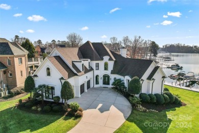 Experience breathtaking, long-range waterfront views from this on The Peninsula Club in North Carolina - for sale on GolfHomes.com, golf home, golf lot