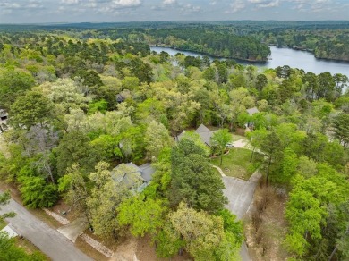 Charming Home in Sought-After Holly Lake Ranch - Nestled in this on Holly Lake Ranch Golf Club in Texas - for sale on GolfHomes.com, golf home, golf lot