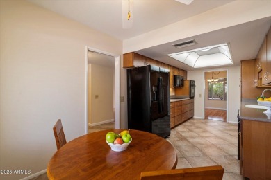 Welcome to this fully updated Stanford model home in Phase 2 of on PalmBrook Country Club in Arizona - for sale on GolfHomes.com, golf home, golf lot