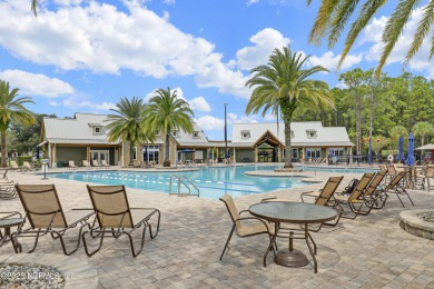 **GATED GOLF COMMUNITY**HUGE LOT**UPDATED** Discover elegance on Cimarrone Golf and Country Club in Florida - for sale on GolfHomes.com, golf home, golf lot