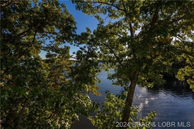 Golfer's Paradise with Breathtaking Views! This spacious condo on Seasons Ridge At Four Seasons in Missouri - for sale on GolfHomes.com, golf home, golf lot