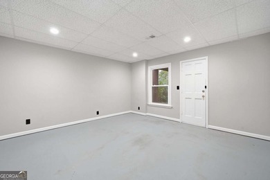 Welcome to this gorgeous traditional home perfectly situated on on Canongate At Eagle Watch Golf Club in Georgia - for sale on GolfHomes.com, golf home, golf lot