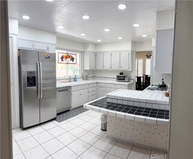 Palm Desert, Desirable Portola Country Club,  Open Floor-plan on Portola Country Club in California - for sale on GolfHomes.com, golf home, golf lot