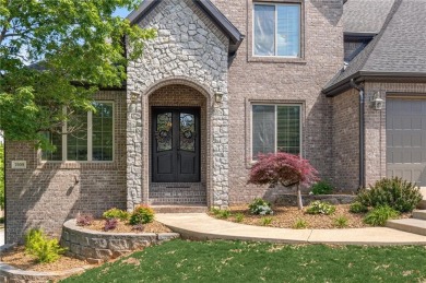 Gorgeous Shadow Valley Home on Corner Lot! This move in ready 4 on Shadow Valley Country Club in Arkansas - for sale on GolfHomes.com, golf home, golf lot