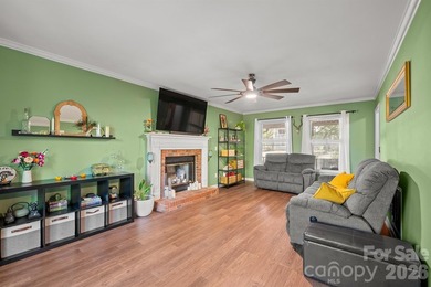 Welcome to this charming 3-bedroom, 2.5-bath home nestled in the on  in South Carolina - for sale on GolfHomes.com, golf home, golf lot