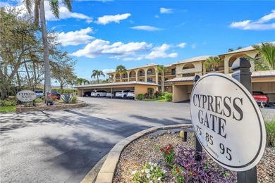 Welcome to this inviting first-floor 2BR / 2BA condominium on Hibiscus Golf Club in Florida - for sale on GolfHomes.com, golf home, golf lot