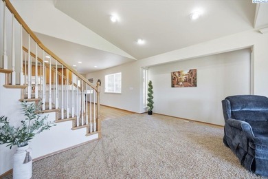 MLS# 290781  Introducing E101 -- a premier end-unit condo on Canyon Lakes Golf Course in Washington - for sale on GolfHomes.com, golf home, golf lot