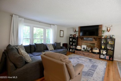 Sellers Relocating and offering Major Price Improvement on on Seven Lakes Country Club in North Carolina - for sale on GolfHomes.com, golf home, golf lot
