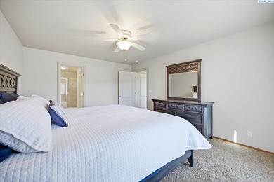 MLS# 290781  Introducing E101 -- a premier end-unit condo on Canyon Lakes Golf Course in Washington - for sale on GolfHomes.com, golf home, golf lot