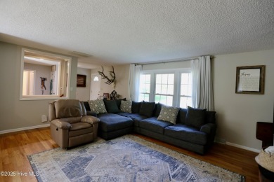 Sellers Relocating and offering Major Price Improvement on on Seven Lakes Country Club in North Carolina - for sale on GolfHomes.com, golf home, golf lot