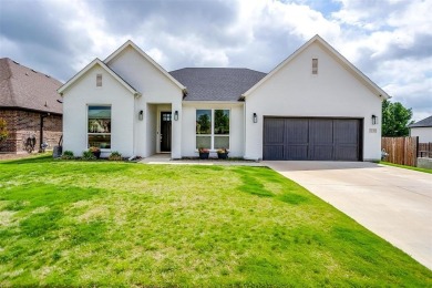 Welcome to this charming home, conveniently located near on Whitestone Golf Club in Texas - for sale on GolfHomes.com, golf home, golf lot