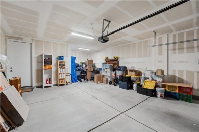 SELLER is offering a $15,000 CONCESSION  to be used toward on Mountain Falls Golf Course in Nevada - for sale on GolfHomes.com, golf home, golf lot