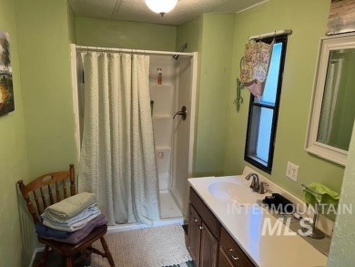 Do you want a very inexpensive property in Garden Valley? This on Terrace Lakes Golf Resort in Idaho - for sale on GolfHomes.com, golf home, golf lot