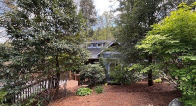 Welcome to 111 Chapel Hill, a beautifully maintained 3-bedroom on Trillium Links in North Carolina - for sale on GolfHomes.com, golf home, golf lot