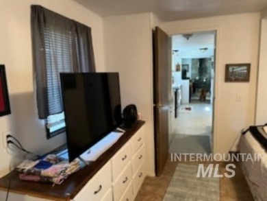 Do you want a very inexpensive property in Garden Valley? This on Terrace Lakes Golf Resort in Idaho - for sale on GolfHomes.com, golf home, golf lot