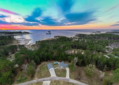 Discover your lakeside gem, a charming 3-bed, 2-bath home on on Rayburn Country Club in Texas - for sale on GolfHomes.com, golf home, golf lot