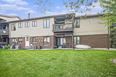 Gorgeous and well maintained 2, 1.75 Bath is now on the market! on Lakes of the Four Seasons Country Club in Indiana - for sale on GolfHomes.com, golf home, golf lot