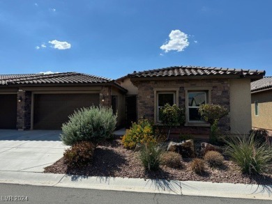 Single story home in Tivoli, in the Golf Course master plan on Mountain Falls Golf Course in Nevada - for sale on GolfHomes.com, golf home, golf lot