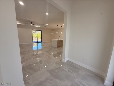 New construction with 3 bedrooms, 2 bathrooms, 2 car garages on Rotonda Golf and Country Club - Long Marsh  in Florida - for sale on GolfHomes.com, golf home, golf lot