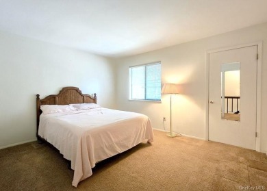 Well-maintained Malibu model corner unit located in the on Bretton Woods Country Club in New York - for sale on GolfHomes.com, golf home, golf lot